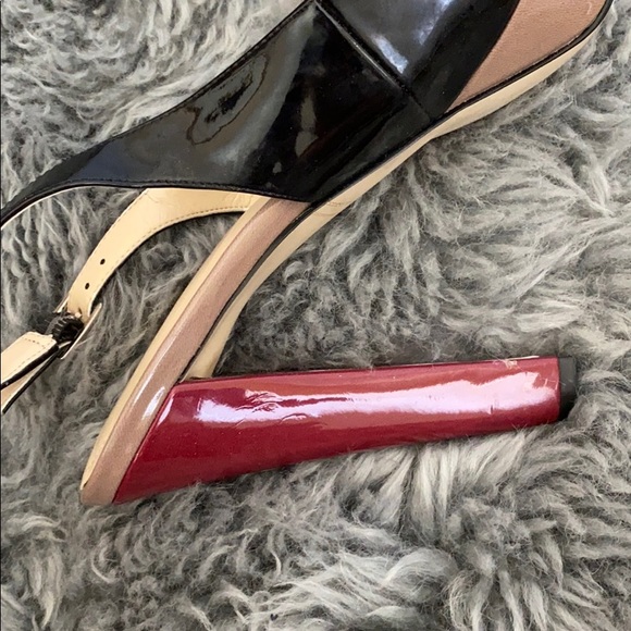 Black Red and Beige Patent Leather Heels - Picture 4 of 4